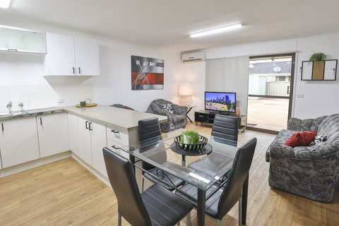 Allure Apartments - Central - Queensland Tourism 3