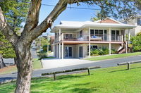 Book Bonny Hills Accommodation Vacations QLD Tourism QLD Tourism