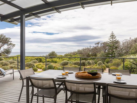 Aloha - Direct Beach Access From Property - Queensland Tourism 0