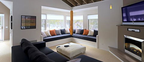 Alpenglow - QLD Tourism 1