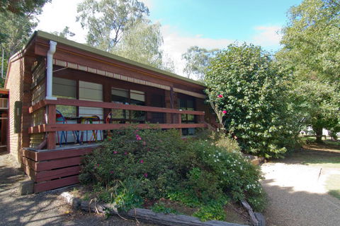 Alrima Lodge, Bright - Queensland Tourism 1