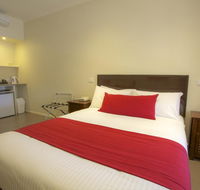 Amaroo Motel - QLD Tourism