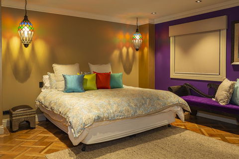 Amazing Grace - QLD Tourism 0