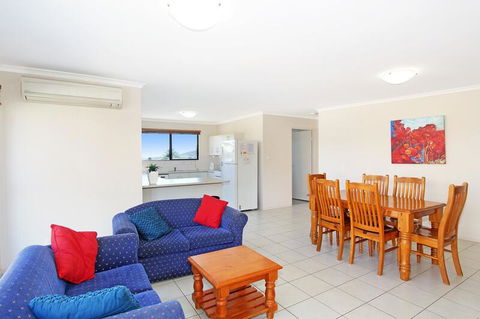 Amberoo Apartments - Queensland Tourism 1
