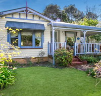Ambrose Cottage Front Apartment - QLD Tourism