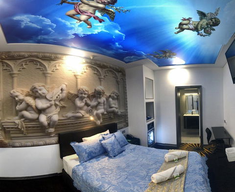 Amelia Boutique Hotel - QLD Tourism 0