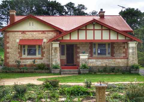 Amongst The Vines Deluxe Retreat - QLD Tourism 0