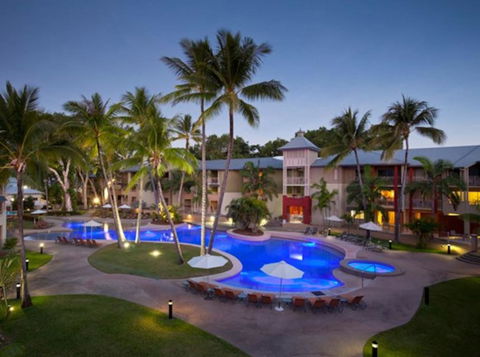 AmphoraStudioPalmCove - QLD Tourism 1