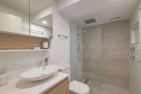 Anchorage - Riverfront Luxury On Gympie Terrace - Queensland Tourism 3