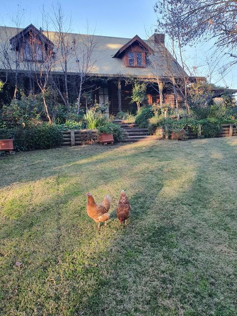 Angaston By The Winter Creek - Queensland Tourism 0