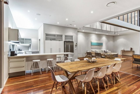 Angourie Beach House @ Corporate Boardies - Queensland Tourism 3