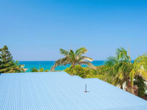 Angourie Blue 4 - Close To Surfing Beaches And National Park - QLD Tourism 2