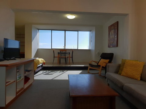 Apartment 201 - Queensland Tourism 0