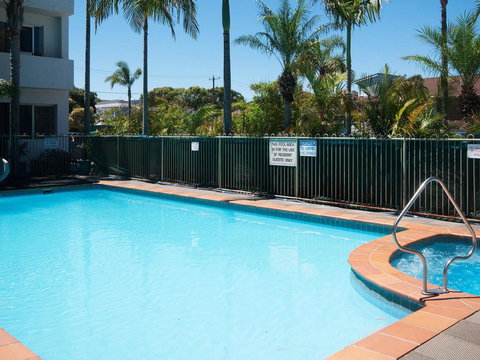 Apartment 3 - Providence - QLD Tourism 0