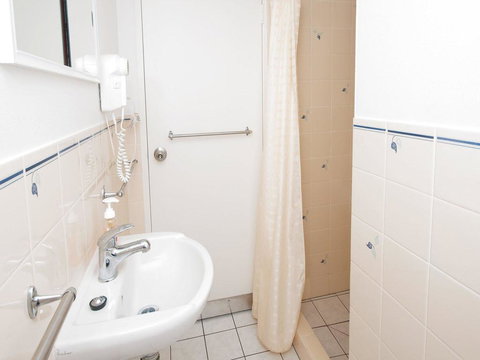 Apartment 3 - Providence - QLD Tourism 1