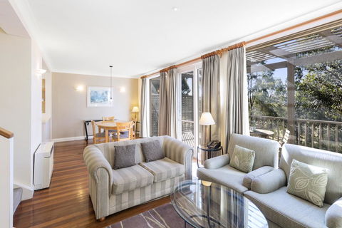 Apartments @ 15 Thompsons - QLD Tourism 1