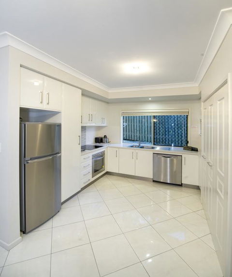 Apartments On Palmer - Queensland Tourism 3