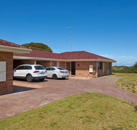 API Preston Beach Front Apartments - Queensland Tourism