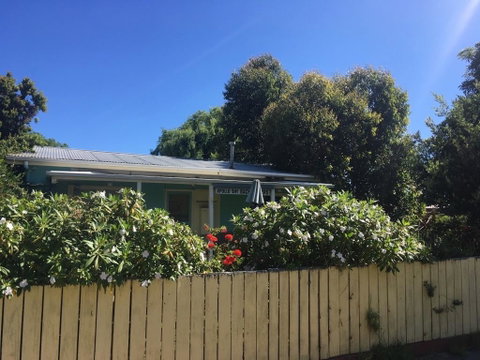 Apollo Bay Backpackers - QLD Tourism 0