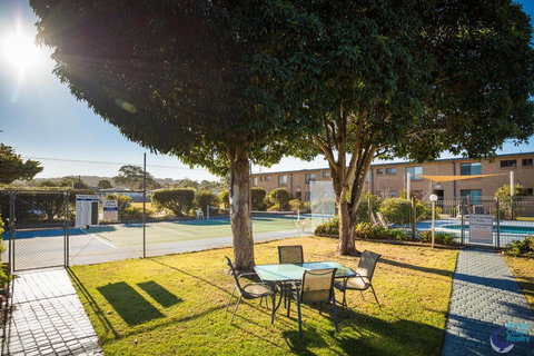 Apollo Unit 11 - Queensland Tourism 3