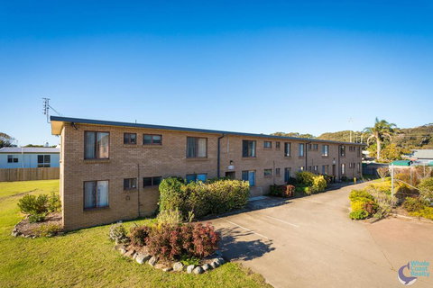 Apollo Unit 26 - Queensland Tourism 1