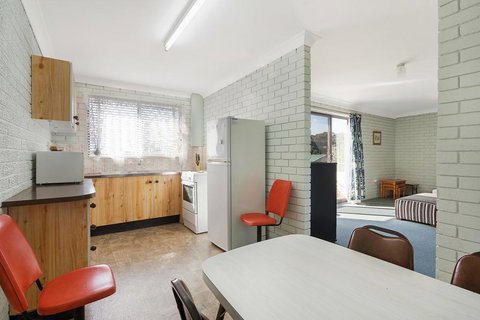 Apollo Unit 31 - Queensland Tourism 2