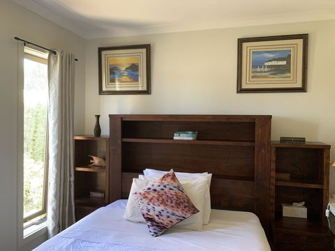 Apple House - Queensland Tourism 1