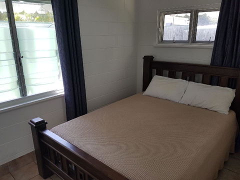 Apurla Island Retreat - Queensland Tourism 3