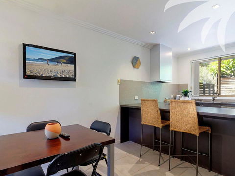 Aqua Apartment #2 - QLD Tourism 3