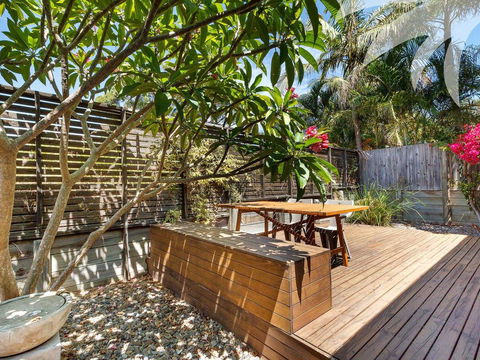 Aqua Apartment #2 - QLD Tourism 1