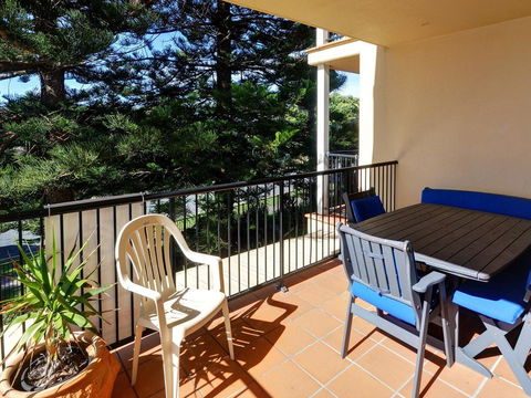 Aquarius Apartment 4 - QLD Tourism 0