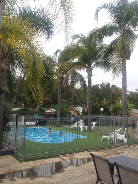Aquarius Holiday Apartments - Queensland Tourism 0