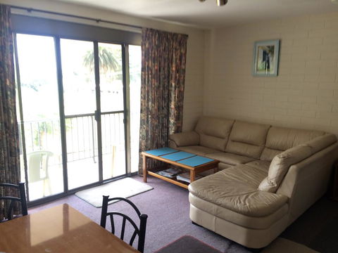 Aquarius Holiday Apartments - Queensland Tourism 2