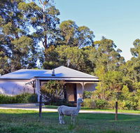 Araluen Park Cottages - QLD Tourism