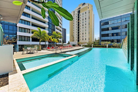 Aria Private 3 Bed In The Heart Of Broadbeach - Queensland Tourism 1