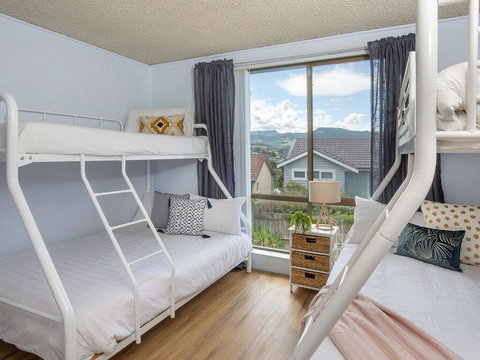 Armstrong Ridge - Affordable Beach Oasis - Queensland Tourism 2