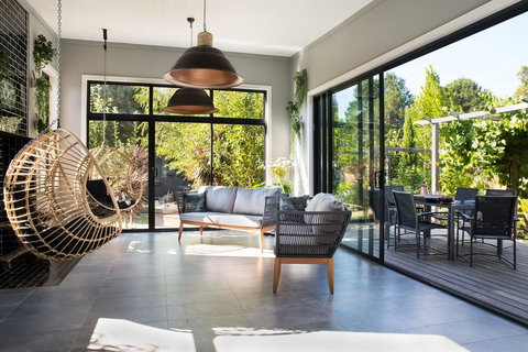 Arya - Queensland Tourism 2