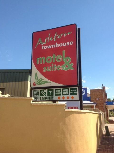 Ashton Motel - QLD Tourism 3