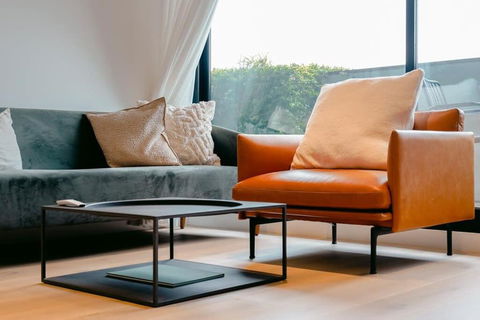 Luxurious Elsternwick Apt Living With Parking - QLD Tourism 2