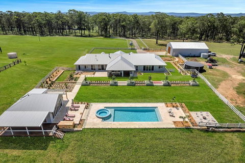 Luxury Hunter Valley Estate - Queensland Tourism 2
