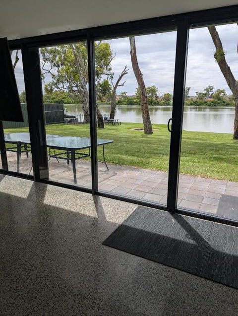 Mannum River Rentals - Queensland Tourism 2