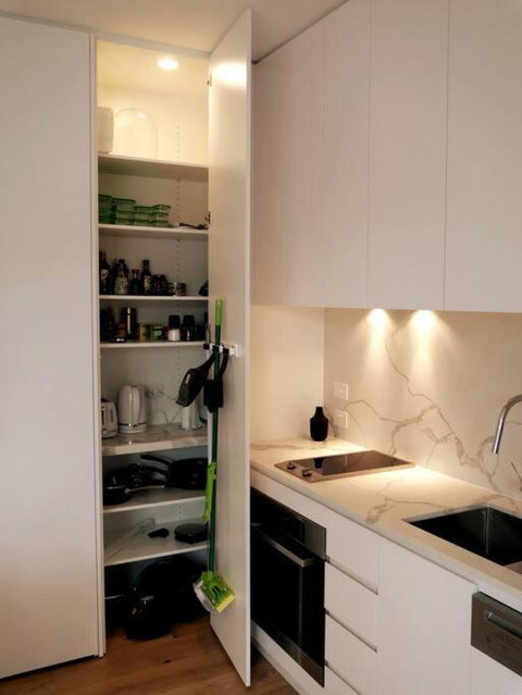 Marvellous Middle Park Luxury Loft View - QLD Tourism 1