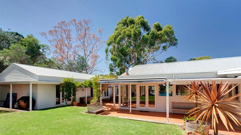 Merricks North Retreat - QLD Tourism 1