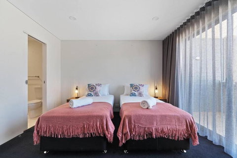 Milieu At Seine - QLD Tourism 2