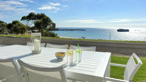 Millpond. - QLD Tourism 0