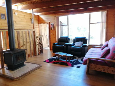 Minnow Cabins Lower Beulah - QLD Tourism 1