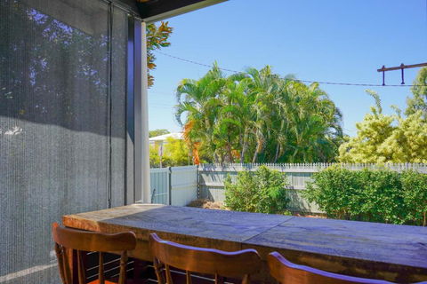 Mooney St Manor - Queensland Tourism 0