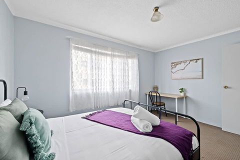Modern Private Double Room - Central Spot At Liverpool - Shared Bathroom - Queensland Tourism 1