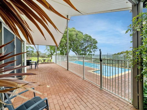 Moondyne Estate Exclusive & Pet Friendly Hilltop Retreat - QLD Tourism 2