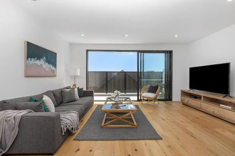 Mordialloc Coastal Paradise 2 - Queensland Tourism 1